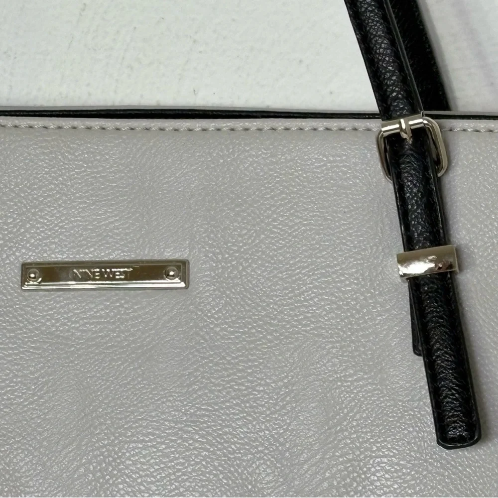 NINE WEST Vintage 90s Y2K faux leather light grey minimalist neutral tote bag - Picture 4 of 16